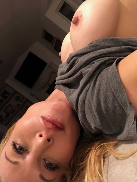 Kayden Kross perfekte nackten fotos