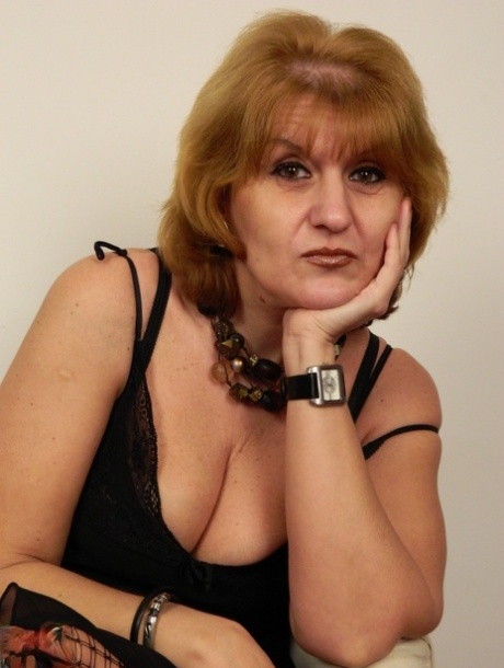 60 Jahre alte Frauen hausgemachter Anal dicker Hausfrau top kunst bild