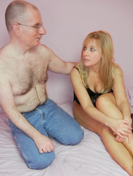 Oma mit reifem Sperma hübsche sex foto