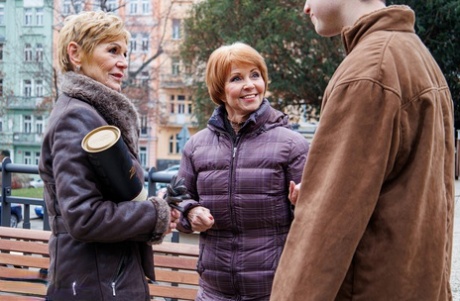 ältere Frauen werden per Anhalter gefickt Wandern schöne exklusive archiv